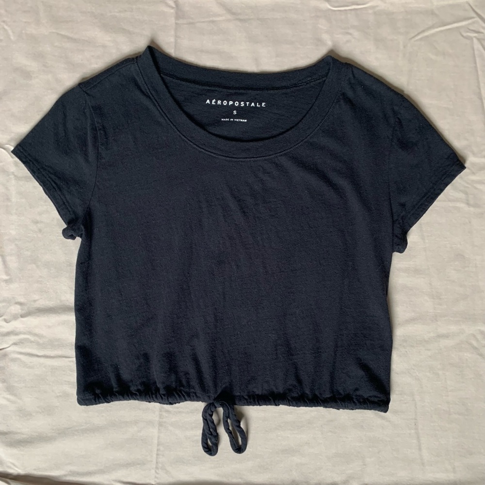 Women’s black Aeropostale top